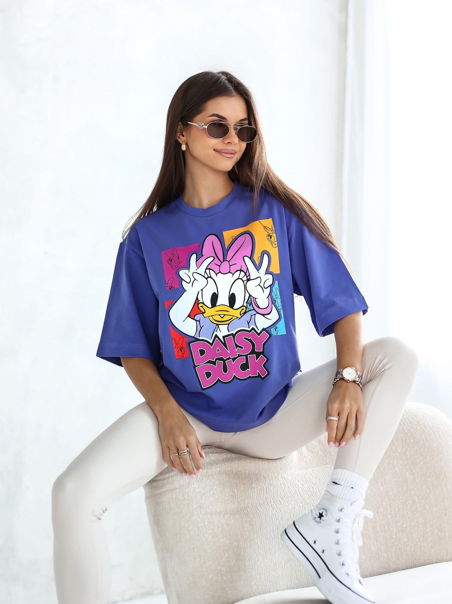 Tricou Daisy Duck supradimensionat