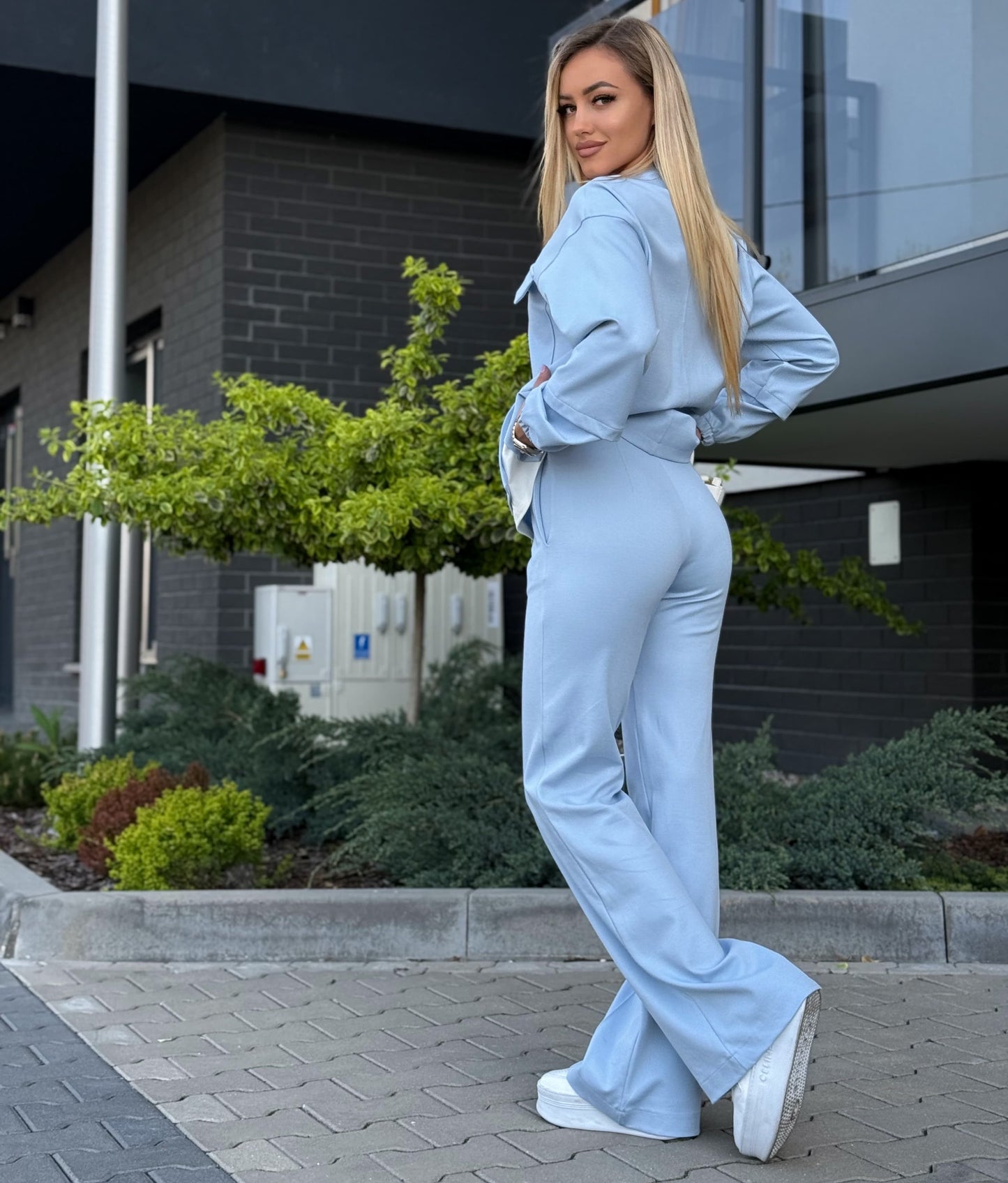 Set Marina