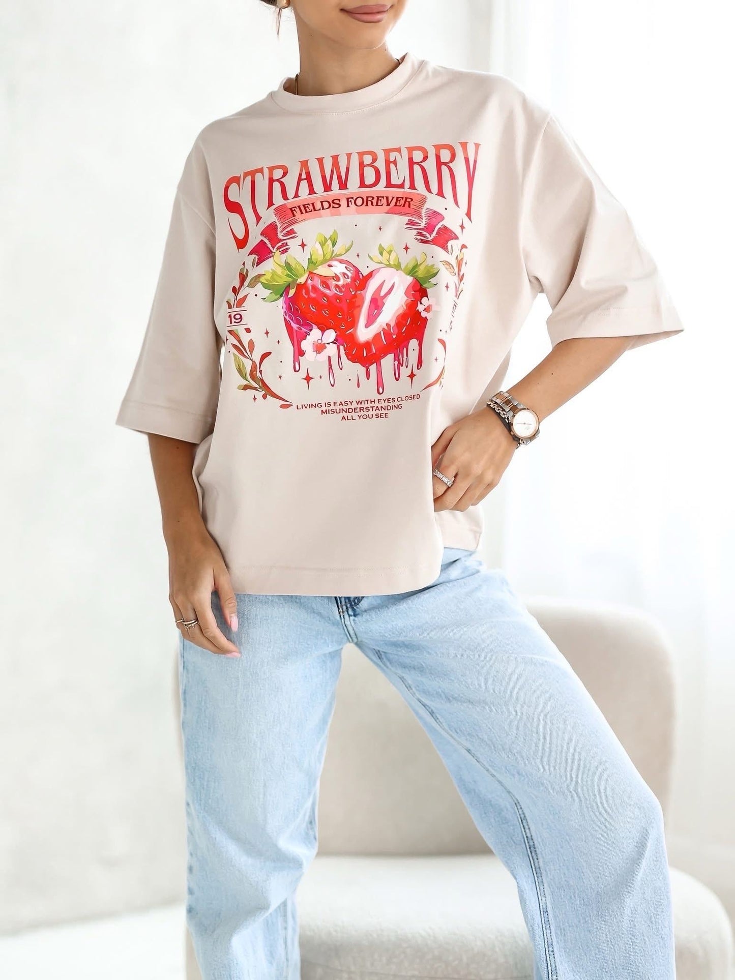 Tricou supradimensionat Strawberry Vibes