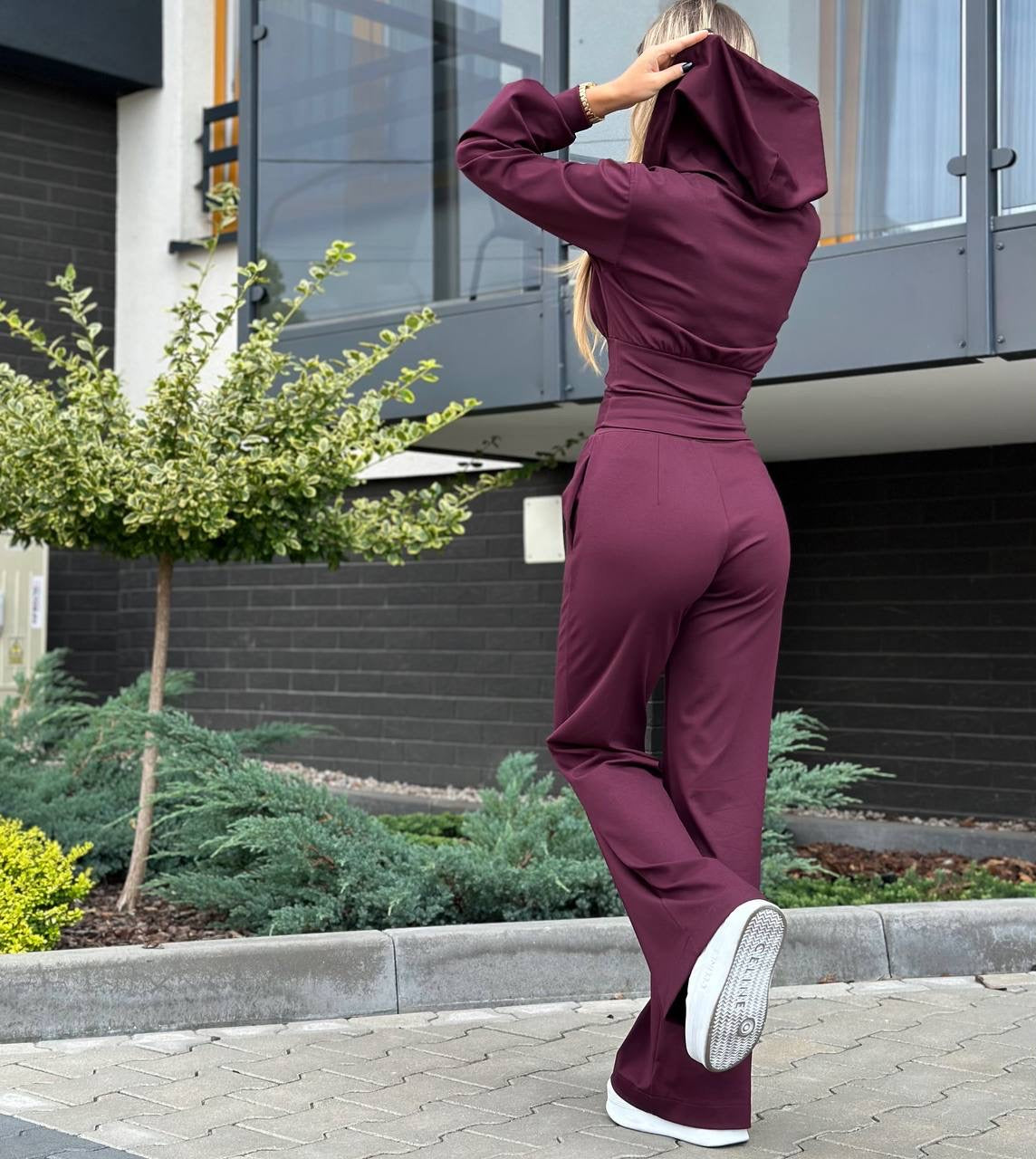 Set Marina