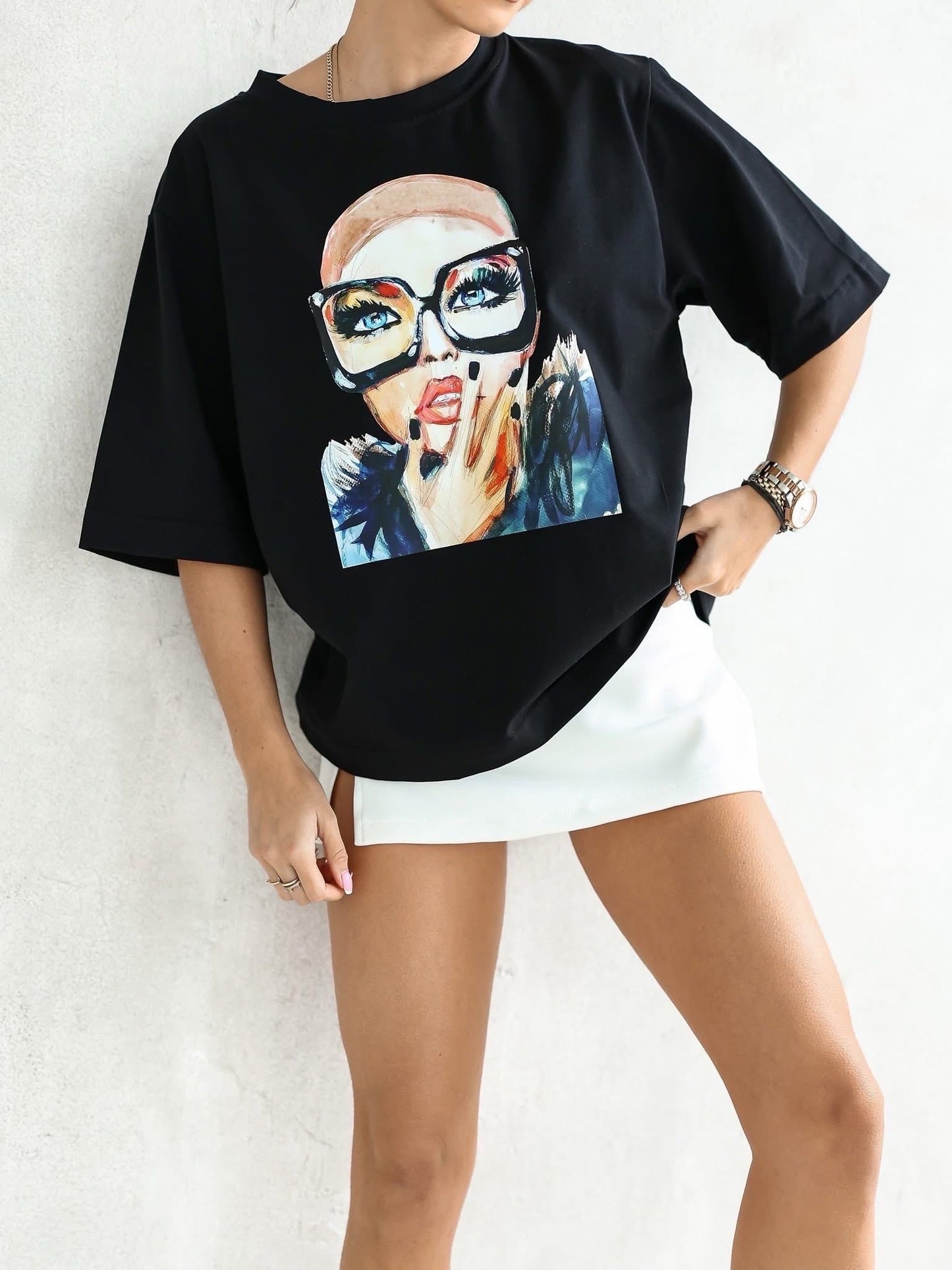 Tricou supradimensionat cu iconă de stil