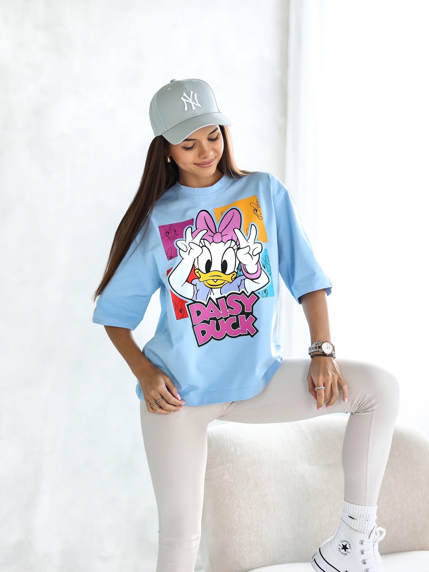 Tricou Daisy Duck supradimensionat