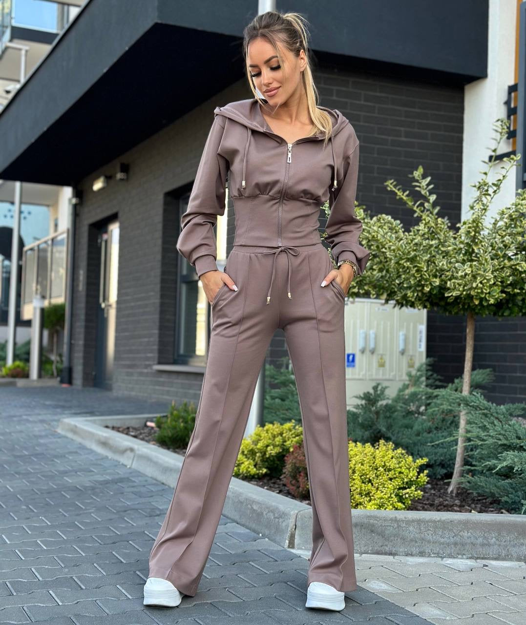 Set Marina