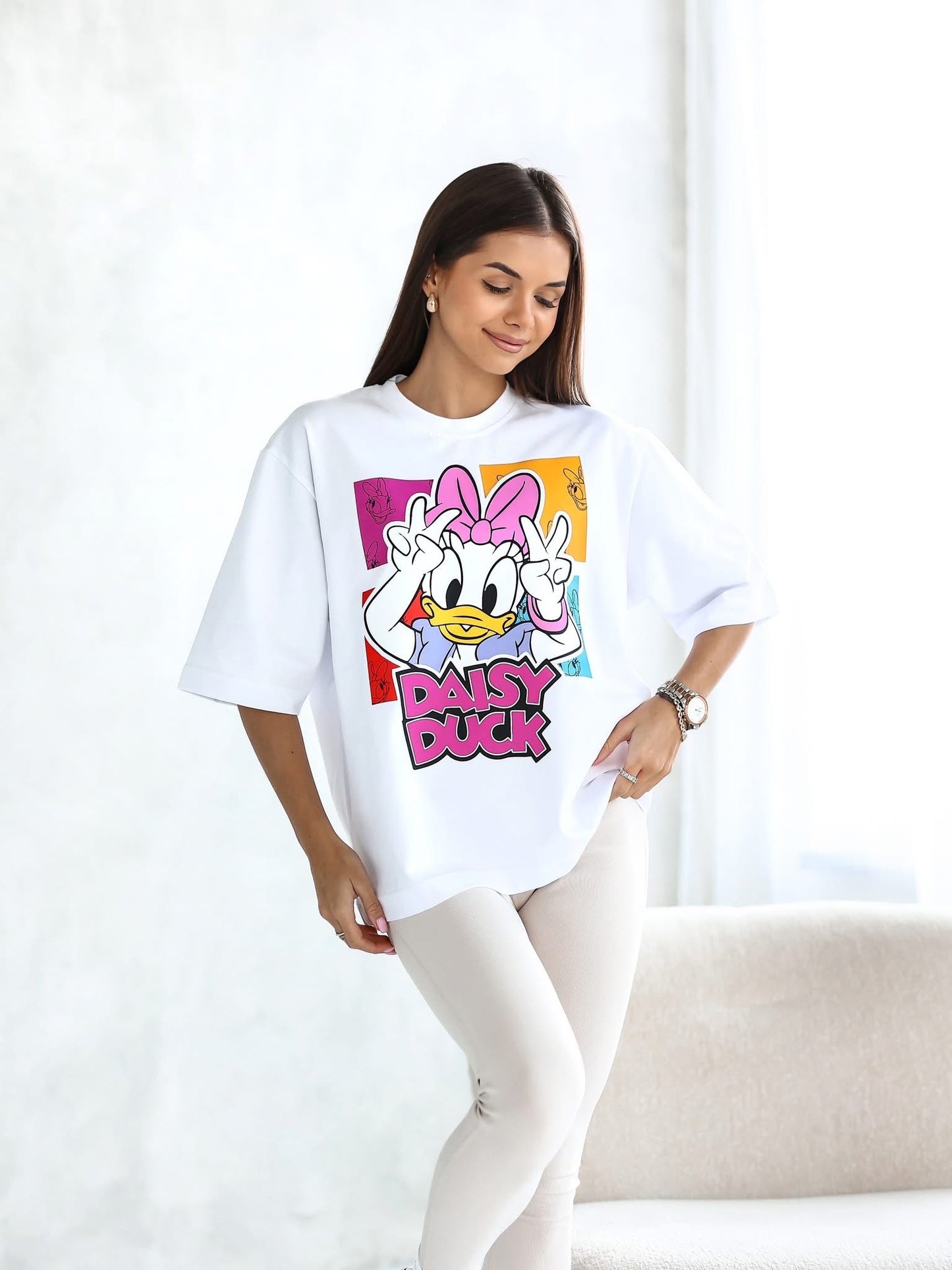 Tricou Daisy Duck supradimensionat