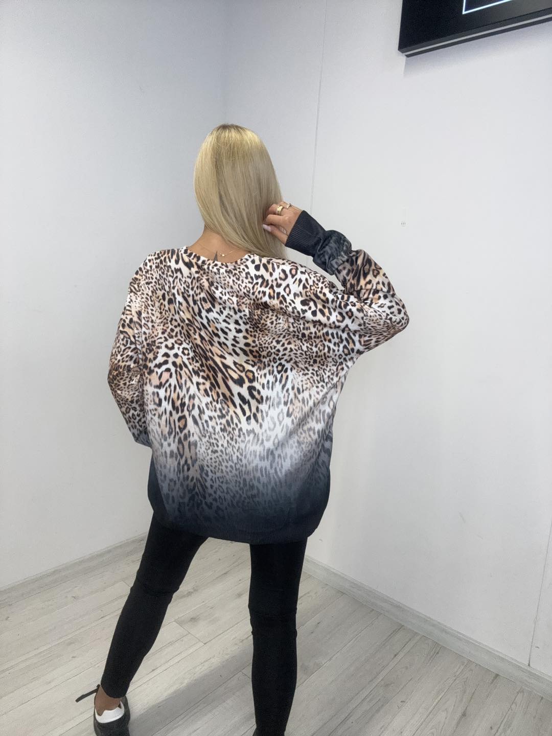 Pulover Paparazzi (1001)